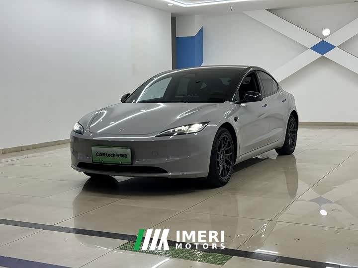 Tesla Model 3 rear-wheel drive version - автомобиль из Китая