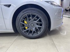 Tesla Model 3 rear-wheel drive version - фото 14