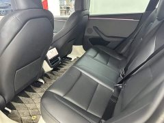 Tesla Model 3 rear-wheel drive version - фото 10