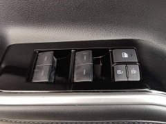 Toyota Highlander dual engine 2.5L four-wheel drive premium version 7 seats - фото 9