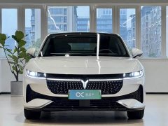 Voyah Lantu Zhuiguang PHEV AWD Ultra-Long Range Executive Edition - фото 2