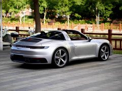 Porsche 911 Targa 4 3.0T - фото 6