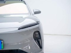 NIO ET5T 75kWh Touring - фото 13