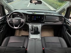 Trumpchi M8 Lead Show Series 390T Exclusive Edition - фото 16