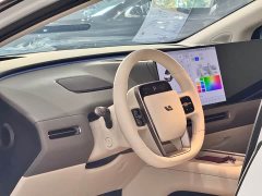 Li Auto Ideal i8 2025 Standard Edition - фото 8