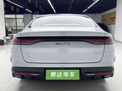 BYD Qin L 2024 DM-i 120KM Leading Edition - фото 8
