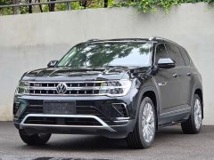 Lexus Touron 530 V6 four-wheel drive flagship version - фото 1