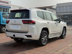 Toyota Land Cruiser (imported) 4.0L automatic - фото 7
