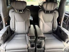 Toyota Alphard Hybrid 2.5L Executive Lounge - фото 14