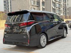 Toyota Alphard Hybrid 2.5L Executive Lounge - фото 5