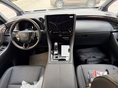 Toyota Alphard Hybrid 2.5L Executive Lounge - фото 8