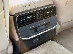 Toyota Land Cruiser (imported) 3.3T diesel version - фото 16