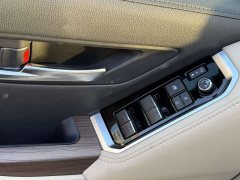 Toyota Land Cruiser (imported) 3.3T diesel version - фото 18