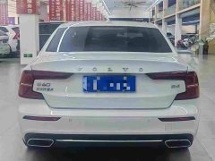 Volvo S60 2022 B4 Zhiyuan Luxury Edition - фото 9