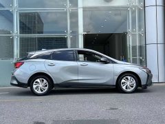 Lynk & Co Weilan 6 2022 plug-in hybrid interconnected fashion - фото 4