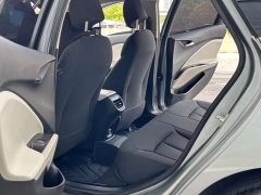 Lynk & Co Weilan 6 2022 plug-in hybrid interconnected fashion - фото 5