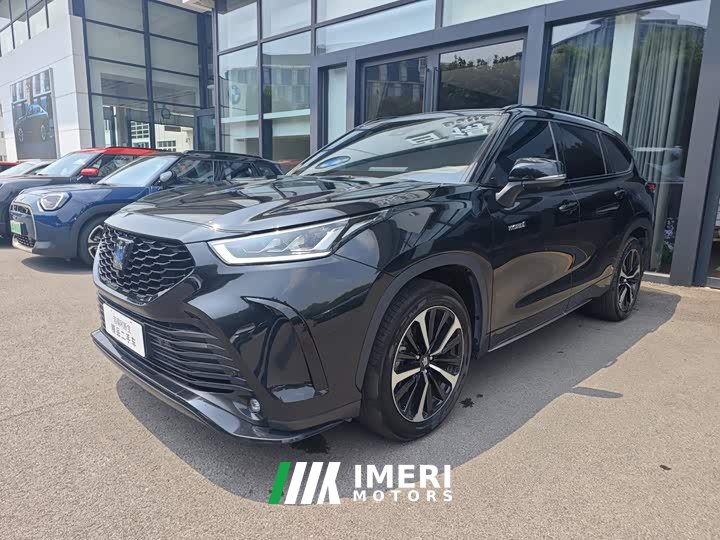 Toyota Crown Lufang 2022 2.5L HEV four-wheel drive premium version - автомобиль из Китая