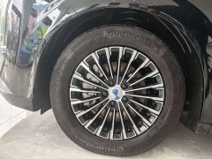 Denza D9 DM-i smart driving version 1020 four-wheel drive flagship - фото 15