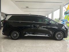 Denza D9 DM-i smart driving version 1020 four-wheel drive flagship - фото 4