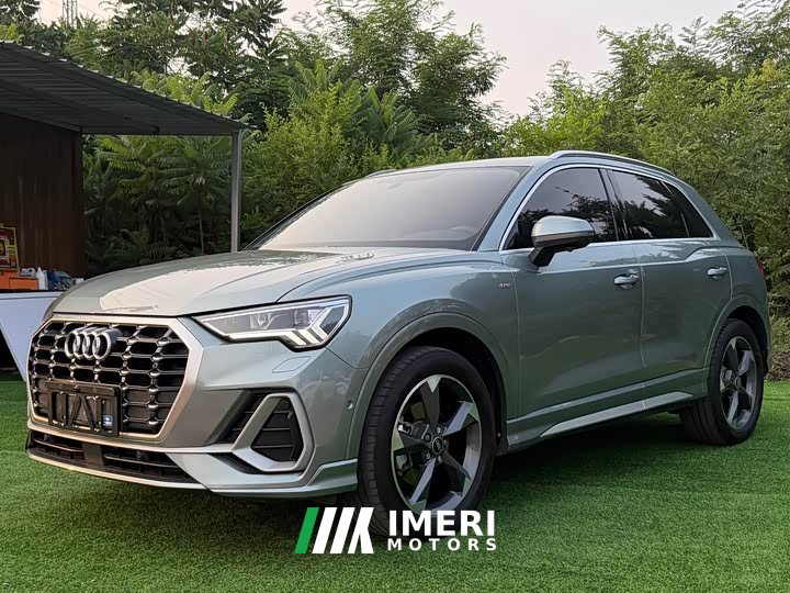 Audi Q3 35 TFSI Fashionable and Dynamic - автомобиль из Китая
