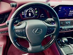 Lexus LS 500h Executive Edition - фото 16