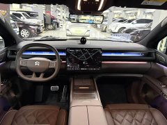 NIO ES8 Six-seater Executive Deluxe Edition - фото 4