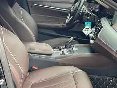 BMW 5 Series 530Li leading M sports package - фото 6
