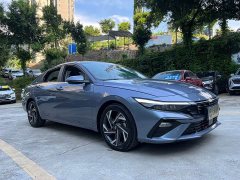 Lexus Elantra 2023 1.5L CVT GLX Elite Edition - фото 3