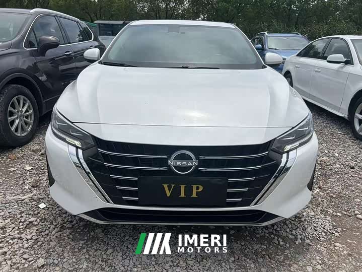 Nissan Sylphy 2023 1.6L CVT Enjoy Edition - автомобиль из Китая