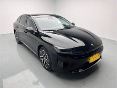 Baojun Xiangjing 2025 plug-in hybrid 140km luxury version - фото 3