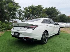 Lexus Elantra 2022 1.5L CVT GLX Elite Edition - фото 6
