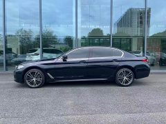 BMW 5 Series 530Li leading M sports package - фото 4