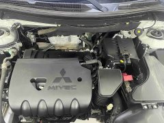 Mitsubishi Outlander 2.0L 2WD Entry-Level 5-Seater - фото 13
