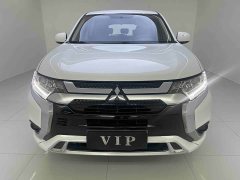 Mitsubishi Outlander 2.0L 2WD Entry-Level 5-Seater - фото 2