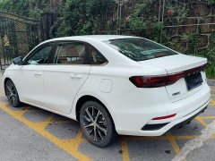 Geely Emgrand 4th generation 1.5L CVT premium - фото 9