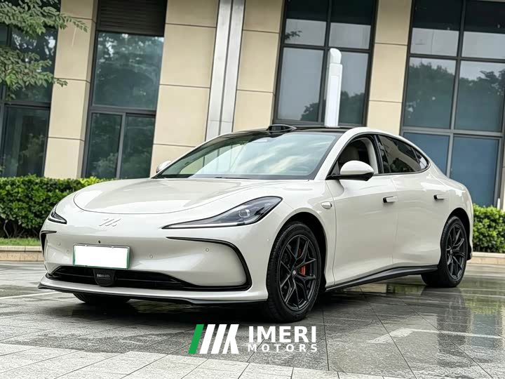 Li Auto Zhiji L6 Max Super Performance Edition - автомобиль из Китая