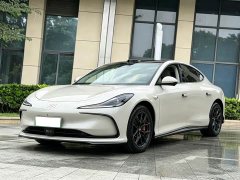 Li Auto Zhiji L6 Max Super Performance Edition - фото 1