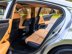 Lexus ES 2022 300h Excellence Edition - фото 10