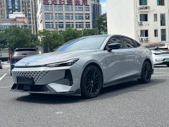 Changan UNI-V 1.5T exclusive - фото 1