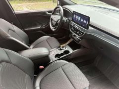 Lynk & Co Focus 2021 Hatchback EcoBoost 180 Automatic ST Line - фото 18