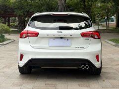 Lynk & Co Focus 2021 Hatchback EcoBoost 180 Automatic ST Line - фото 5