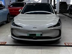 Li Auto Zhiji L6 Max Standard Edition - фото 2