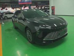Buick LaCrosse 28T Yuezun Edition - фото 2