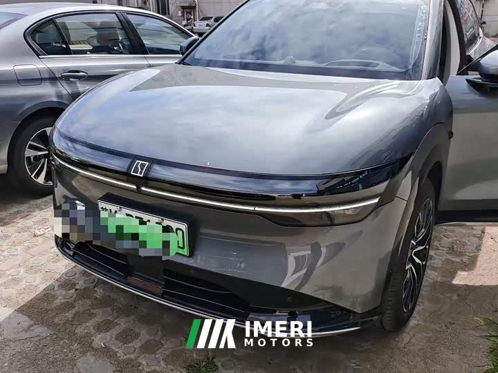 Zeekr 7X 75kWh rear-wheel drive smart driving version - автомобиль из Китая