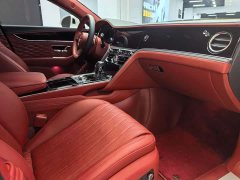 Bentley Flying Spur 2022 4.0T V8 Standard Edition - фото 18