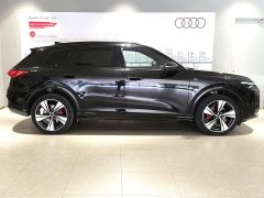 Audi Q5L 2.0T smart hybrid exclusive - фото 3