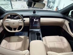 NIO ET5 75kWh - фото 17