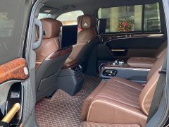 Hongqi Golden Sunflower Guoyao 2022 4.0T Monarch Flagship Edition 4 seats - фото 14