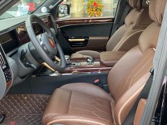 Hongqi Golden Sunflower Guoyao 2022 4.0T Monarch Flagship Edition 4 seats - фото 9