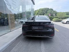 Lexus ES 300h Premium Edition - фото 9